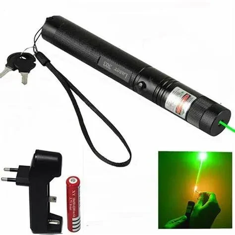 Rechargeable Powerful Green Laser Pointer – High-Powered 1000mW Laser Pen with Adjustable Focus